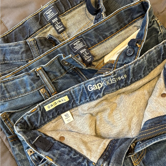 Boys’ Classic Denim Jeans and Shorts Set - Picture 3 of 10